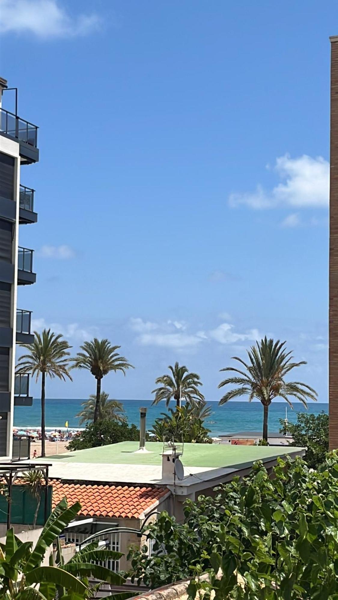 Bacarola Playa de Gandia
